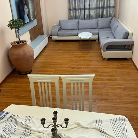 Your Cozy Apartment In Tirana Exterior photo